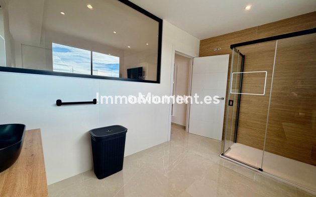 Wiederverkauf - Freistehende Villa - Benalmadena - Benalmadena Costa