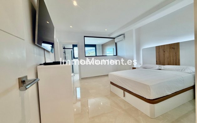 Wiederverkauf - Freistehende Villa - Benalmadena - Benalmadena Costa