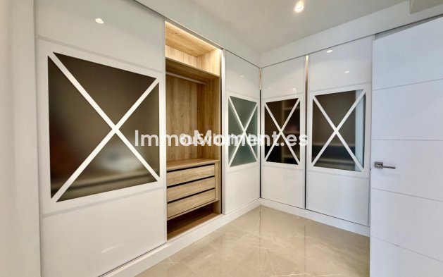 Wiederverkauf - Freistehende Villa - Benalmadena - Benalmadena Costa