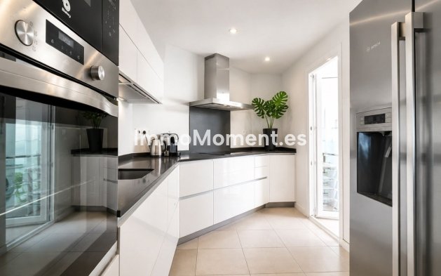 Revente - Appartement - Marbella - Nueva Andalucía