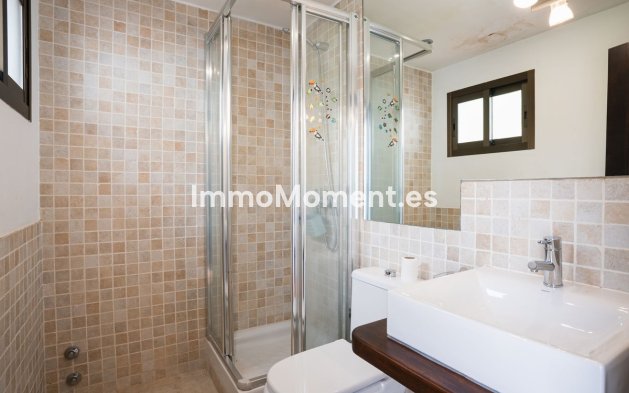 Revente - Villa individuelle - Intérieur                       - Istán
