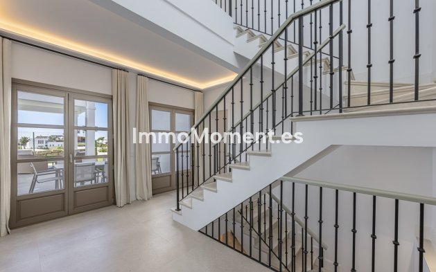 Bestaande woning - Vrijstaande villa - Estepona  - Estepona Centro
