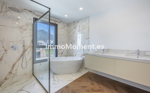 Bestaande woning - Vrijstaande villa - Estepona  - Estepona Centro