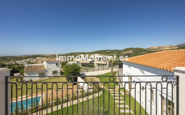 Bestaande woning - Vrijstaande villa - Estepona  - Estepona Centro