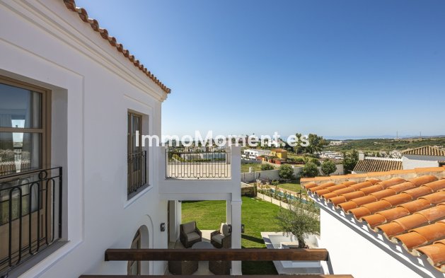 Bestaande woning - Vrijstaande villa - Estepona  - Estepona Centro