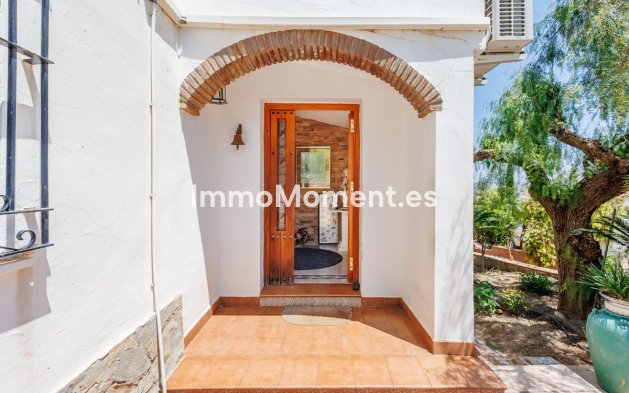 Bestaande woning - Vrijstaande villa - Binnenland  - Alhaurín el Grande Centro