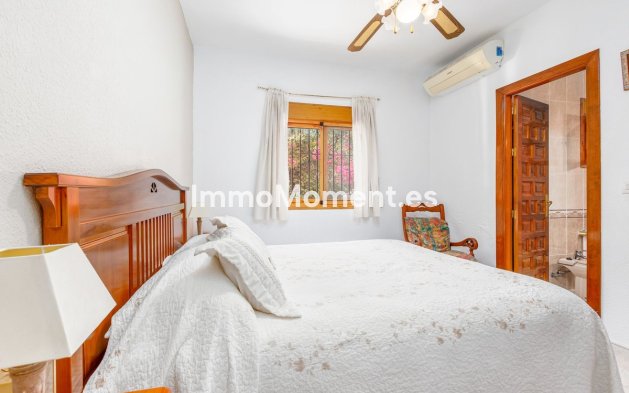 Bestaande woning - Vrijstaande villa - Binnenland  - Alhaurín el Grande Centro