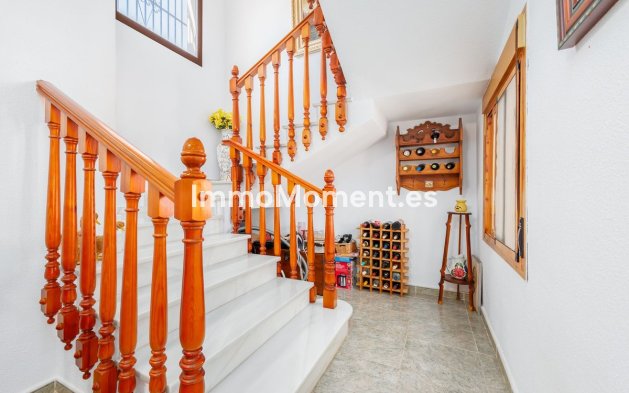Bestaande woning - Vrijstaande villa - Binnenland  - Alhaurín el Grande Centro