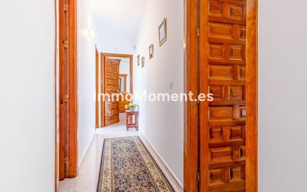 Bestaande woning - Vrijstaande villa - Binnenland  - Alhaurín el Grande Centro