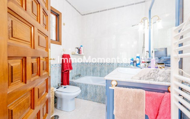 Bestaande woning - Vrijstaande villa - Binnenland  - Alhaurín el Grande Centro