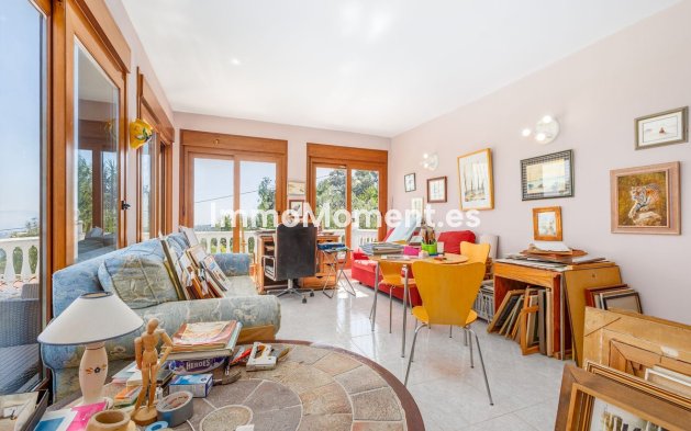 Bestaande woning - Vrijstaande villa - Binnenland  - Alhaurín el Grande Centro