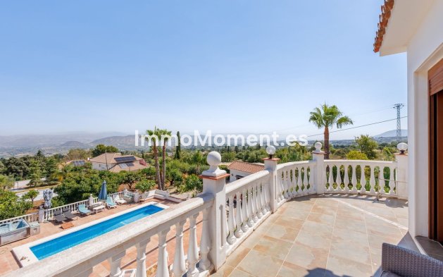 Bestaande woning - Vrijstaande villa - Binnenland  - Alhaurín el Grande Centro