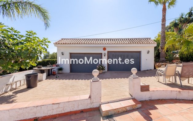 Bestaande woning - Vrijstaande villa - Binnenland  - Alhaurín el Grande Centro