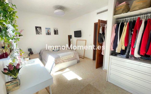 Bestaande woning - Rijtjeshuis - Estepona  - Estepona Centro