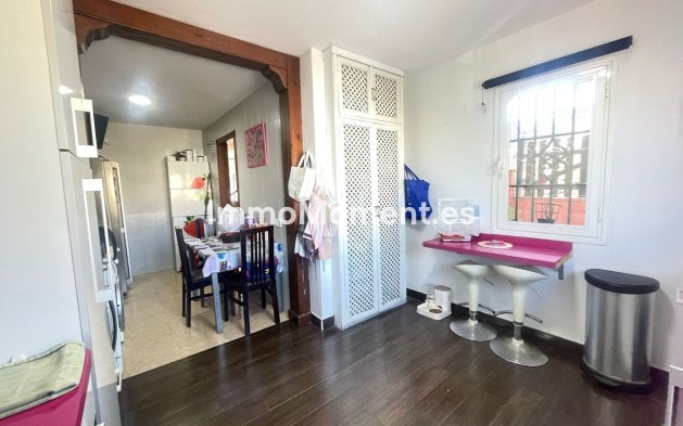 Bestaande woning - Rijtjeshuis - Estepona  - Estepona Centro