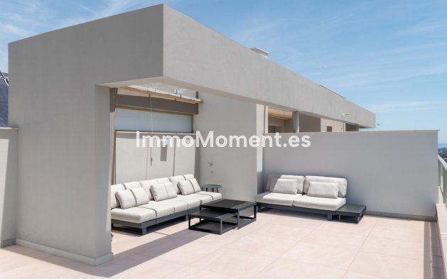 Resale - Apartment - Mijas - La Cala Golf