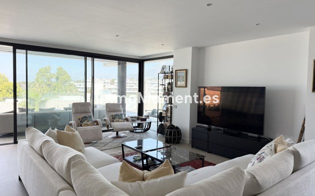 Reventa - Apartamento - Marbella - Santa Clara