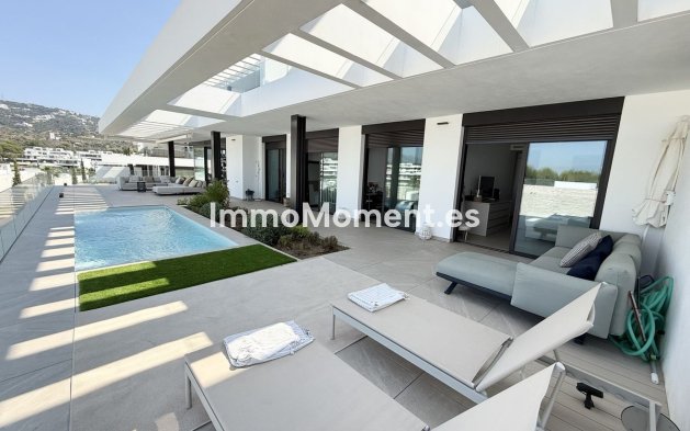 Reventa - Apartamento - Marbella - Santa Clara