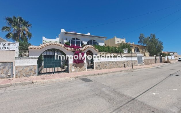 Bestaande woning - Vrijstaande villa - Orihuela - Blue Lagoon