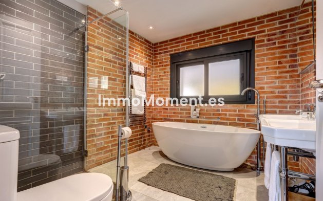 Resale - Detached villa - Casares - Casares Centro