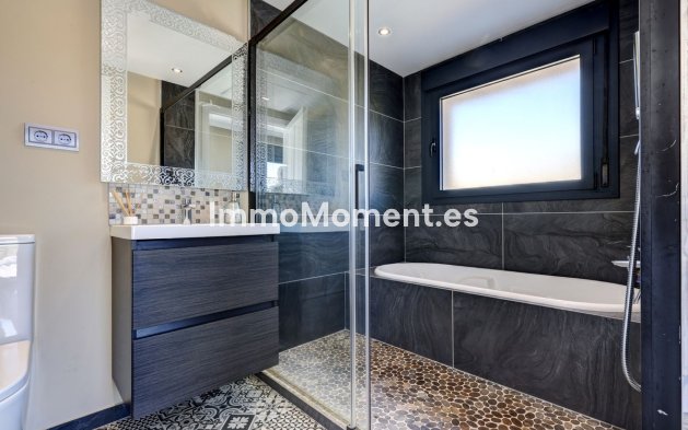 Resale - Detached villa - Casares - Casares Centro