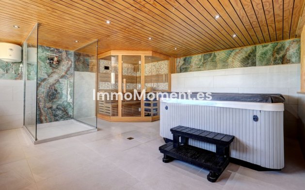 Resale - Detached villa - Casares - Casares Centro