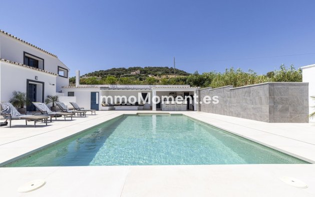 Resale - Detached villa - Casares - Casares Centro