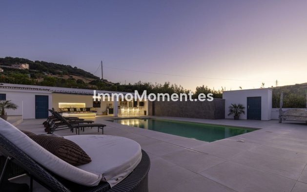 Resale - Detached villa - Casares - Casares Centro