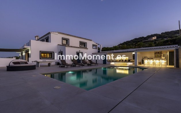 Resale - Detached villa - Casares - Casares Centro