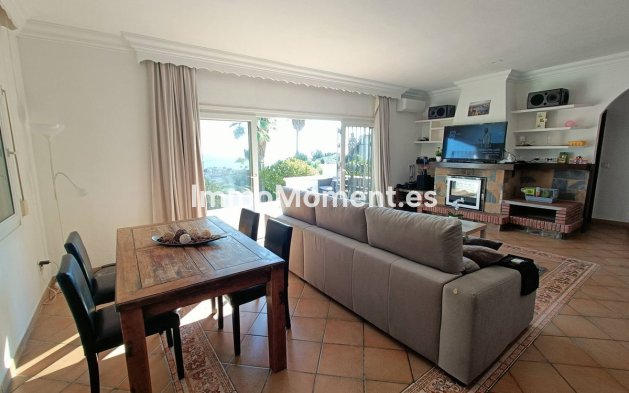 Resale - Detached villa - Estepona - Estepona Centro