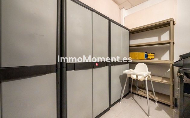 Resale - Apartment - Marbella - Puerto Banús
