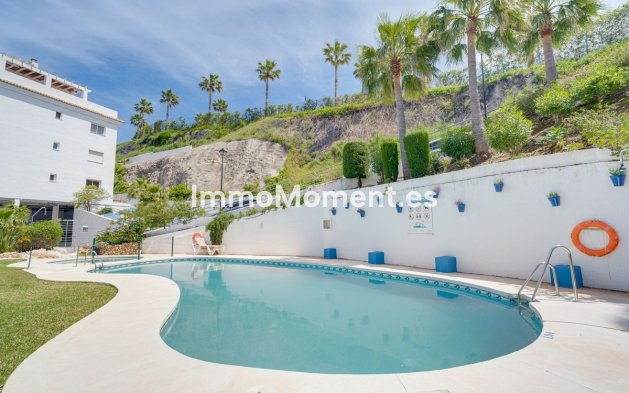 Resale - Apartment - Mijas - Calahonda
