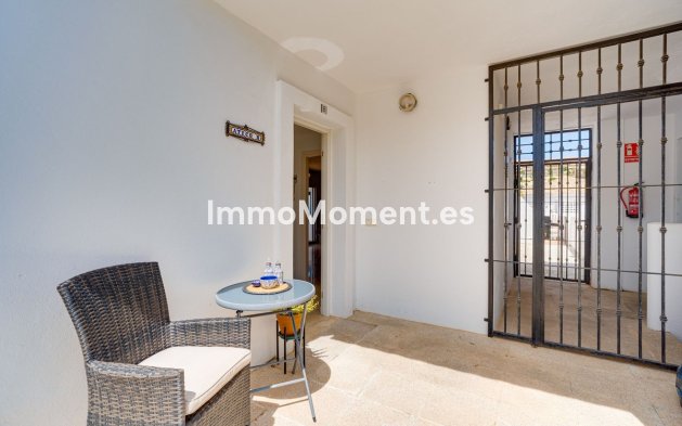 Resale - Apartment - Mijas - Calahonda