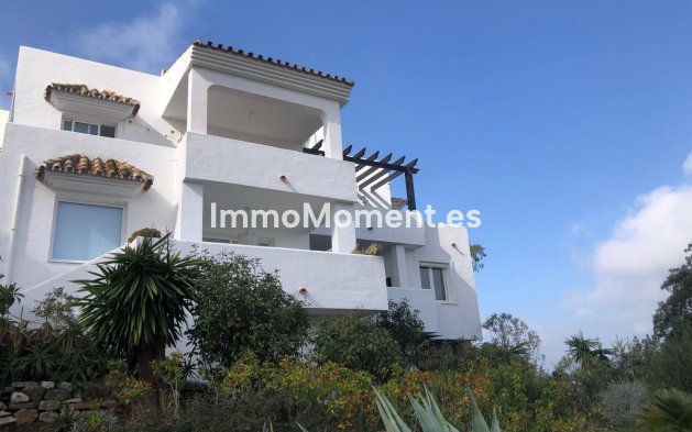 Resale - Apartment - Marbella - La Mairena