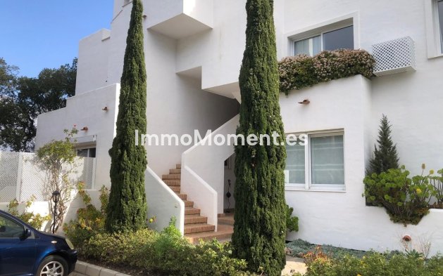 Resale - Apartment - Marbella - La Mairena