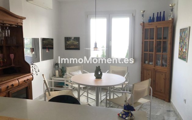 Resale - Apartment - Marbella - La Mairena