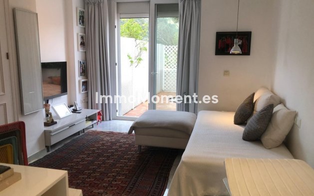 Resale - Apartment - Marbella - La Mairena