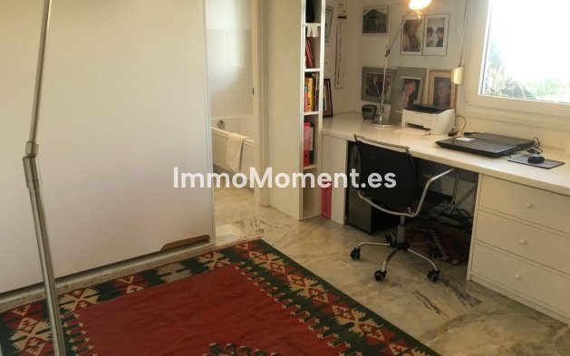 Resale - Apartment - Marbella - La Mairena