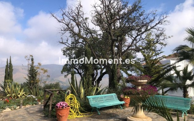 Resale - Apartment - Marbella - La Mairena