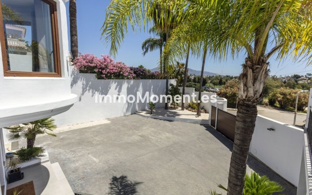 Reventa - Villa independiente - Estepona  - Estepona Centro