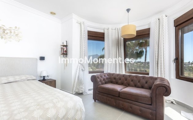 Reventa - Villa independiente - Estepona  - Estepona Centro