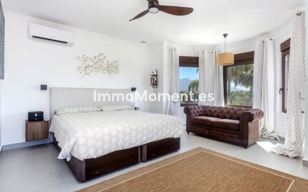 Reventa - Villa independiente - Estepona  - Estepona Centro