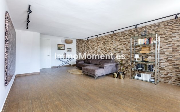 Reventa - Villa independiente - Estepona  - Estepona Centro