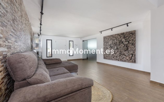 Reventa - Villa independiente - Estepona  - Estepona Centro