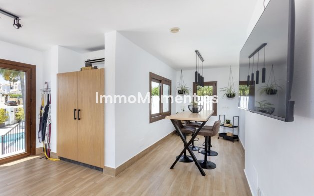 Reventa - Villa independiente - Estepona  - Estepona Centro