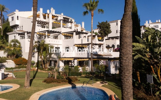 Reventa - Apartamento - Marbella - Nueva Andalucía