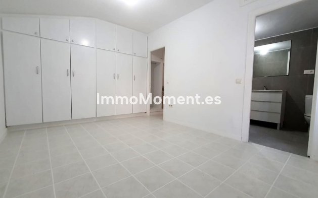 Wiederverkauf - Freistehende Villa - Fuengirola - Fuengirola Centro
