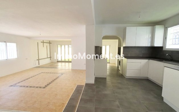 Wiederverkauf - Freistehende Villa - Fuengirola - Fuengirola Centro