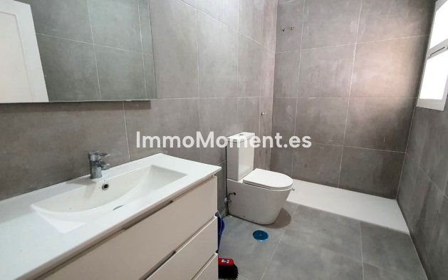 Wiederverkauf - Freistehende Villa - Fuengirola - Fuengirola Centro