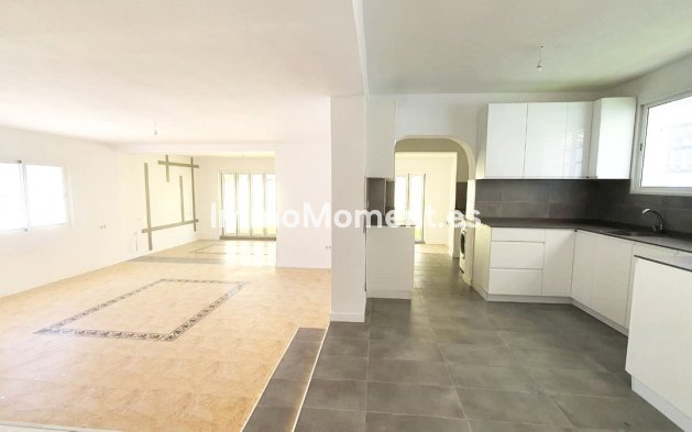 Wiederverkauf - Freistehende Villa - Fuengirola - Fuengirola Centro